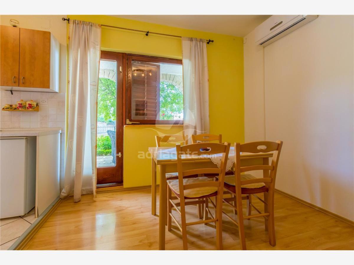 Apartments Dora سيلتسي المظهر الخارجي الصورة