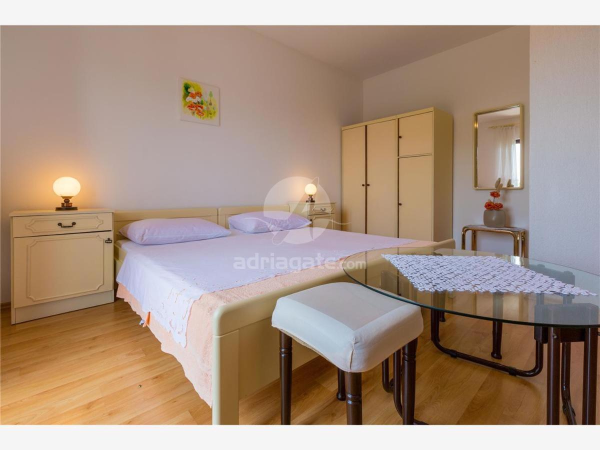 Apartments Dora سيلتسي المظهر الخارجي الصورة